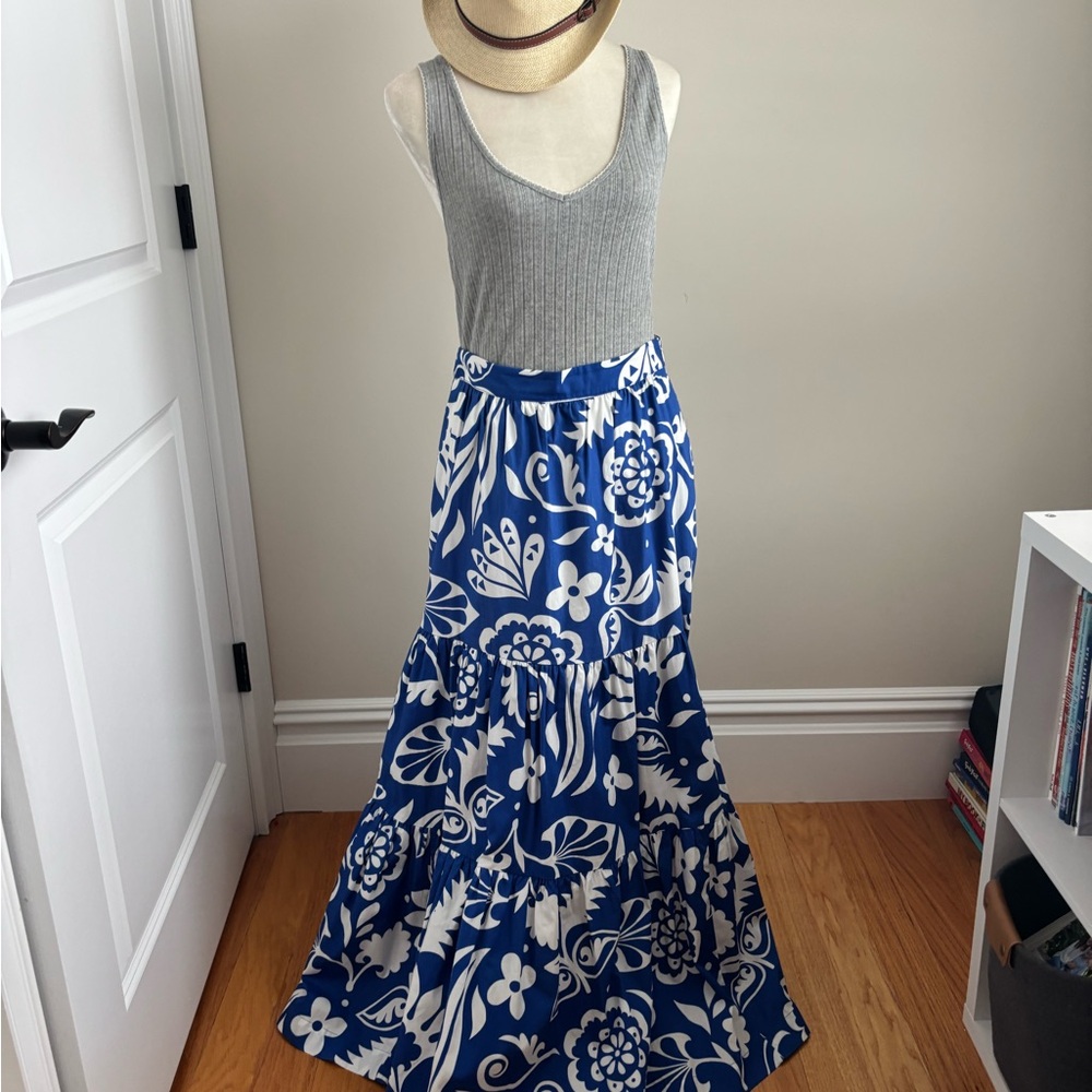 NWOT Boden Lorna Blue and White Floral  Tiered Maxi Skirt